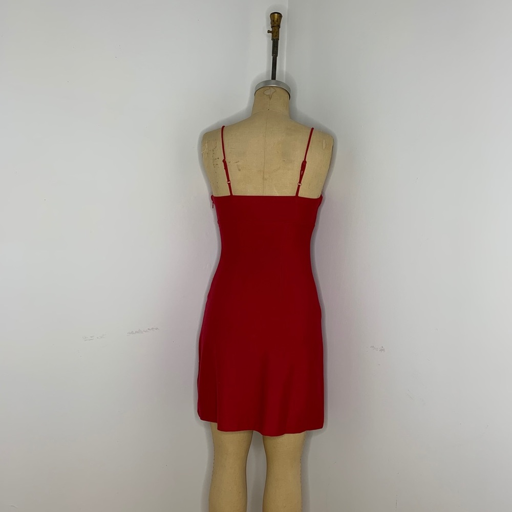 red dresses - Picture 2 of 3